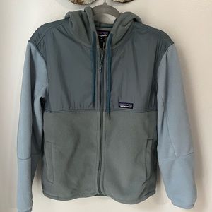 NWT Patagonia Microdini Fleece Hoody Plume Grey Size Medium Womens Fall 2022